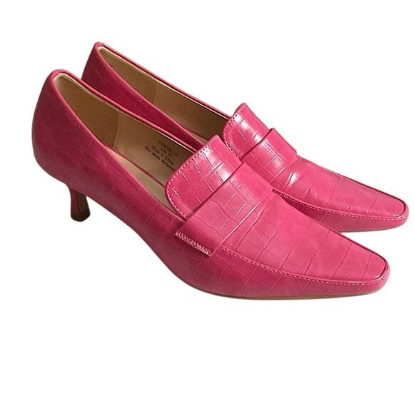 Journee Collection Celina Womens Pink Square Closed Toe Kitten Heel Pumps Sz 7.5 - Picture 9 of 15